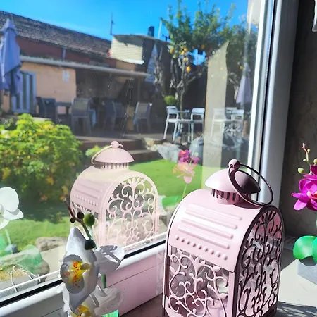 Ruby Charm Houses 2 Al Hébergement de vacances *